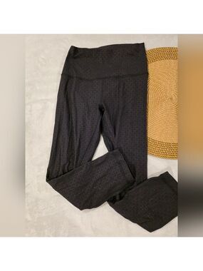 Lululemon Women's Black Patterned Pants